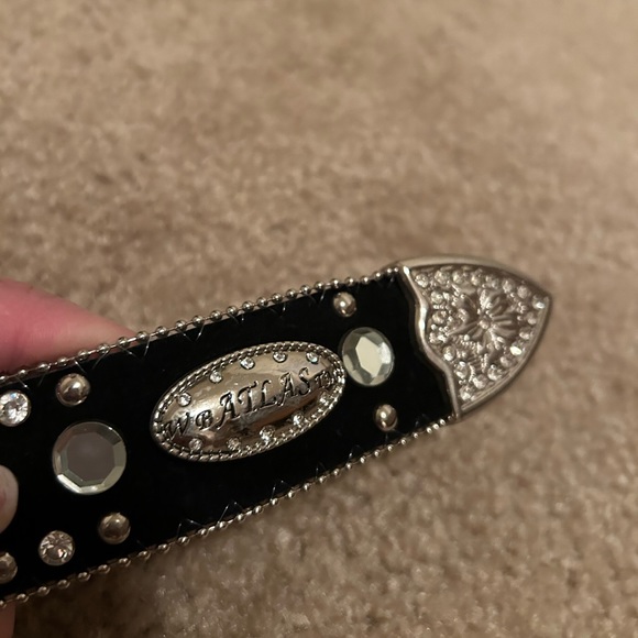 WB Atlas Rhinestone belt - Picture 5 of 7